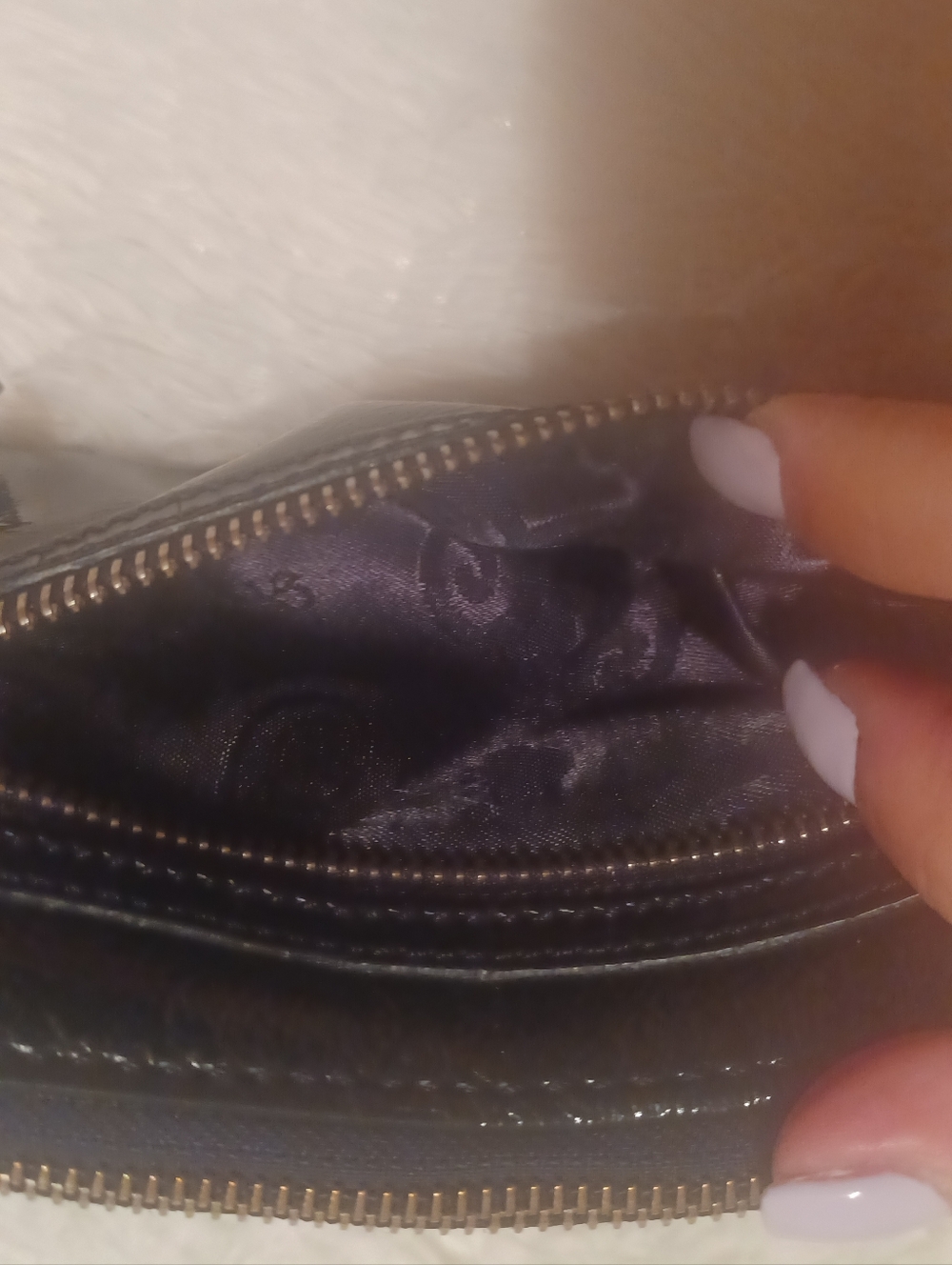 Brighton Leather Wallet 5x7 - Picture 7 of 7